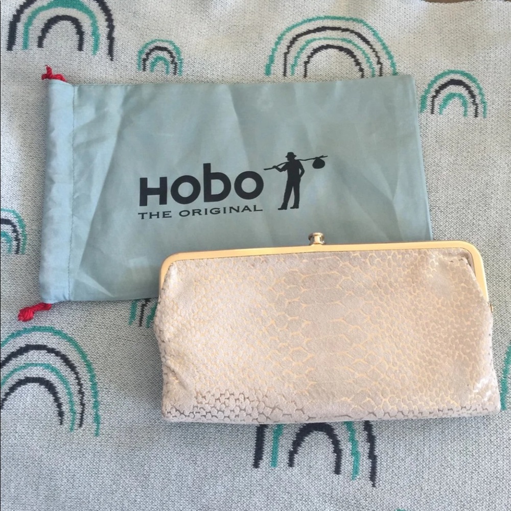 HOBO Vintage Lauren wallet, gold filagree exotic